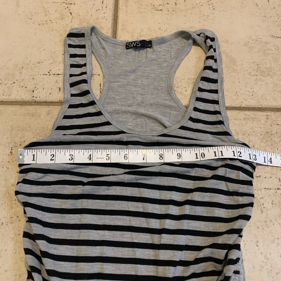 💜 SWS Gray & Black Striped Ruched Tank Top Size Large - Picture 3 of 6